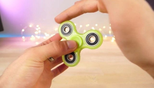 Foto - iPhone 7'den stres çarkı yaptı!