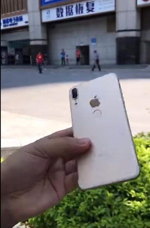 Foto - iPhone 8 Çin'de ortaya çıktı!