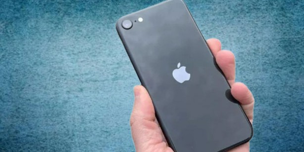 Foto - iPhone SE 3 telefon özellikleri neler? Apple ucuz telefon fiyatı