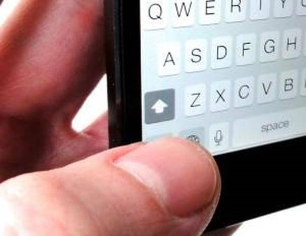 Foto - iPhone'da üç kere Home tuşuna basarsanız...