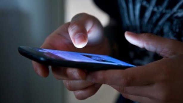 iPhone'u olanlar dikkat! Güvenlik açığından telefonlara sızdı