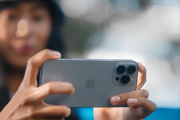 Foto - iPhone'u olanlar dikkat! Güvenlik açığından telefonlara sızdı
