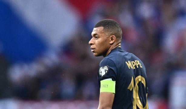 Foto - İpin ucu iyice kaçtı! Mbappe’ye rekor bonservis