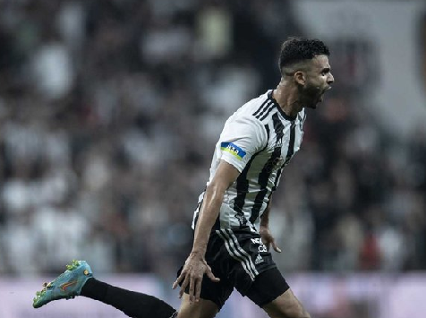 Foto - İptal etti: Kulüp istedi ve imzaladı! Bir devir resmen kapanıyor artık...