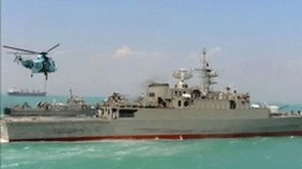 ABD'nin tehditleri sonrası harekete geçildi: Savaş gemisini suya indirdiler!!!