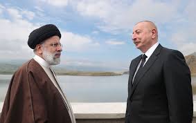 Foto - İran Cumhurbaşkanı Reisi'nin helikopterinin düştüğü sırada kafaları karıştıran paylaşım! Onlar mı yaptı?