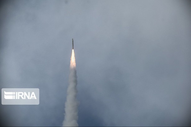 Foto - İran füzeleri ateşledi! Son gelen açıklama bölgeyi tedirgin etti