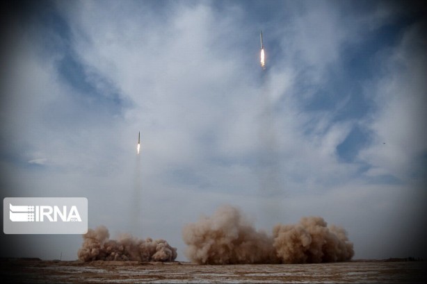 Foto - İran füzeleri ateşledi! Son gelen açıklama bölgeyi tedirgin etti