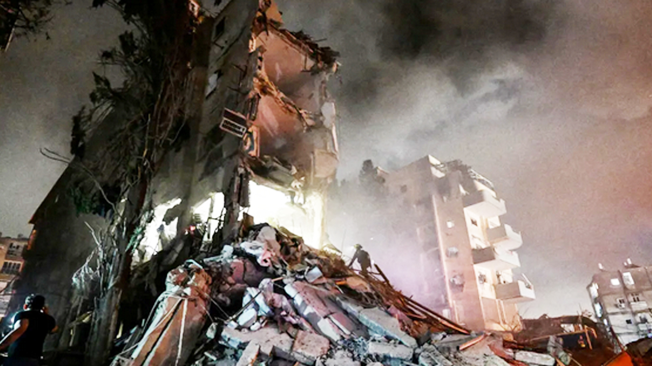 Foto - İran İsrail savaşı sürerken sözleri yeniden gündem oldu: Alçak Siyonist bakın neyin peşindeymiş...