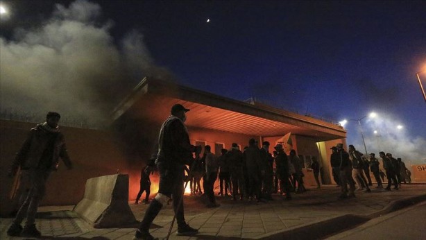 İran şokta! Saldırı düzenlendi, ölü askerler var