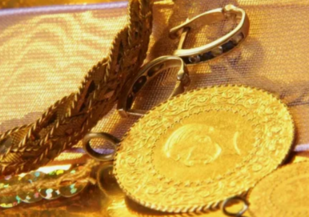 Foto - İran’a vurgu yapan İslam Memiş’ten altın uyarısı! İşte ağustos için son yorum