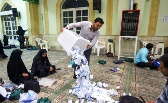 Foto - İran'da cumhurbaşkanlığı seçimi ikinci tura kaldı! Türk aday cumhurbaşkanlığına en yakın isim