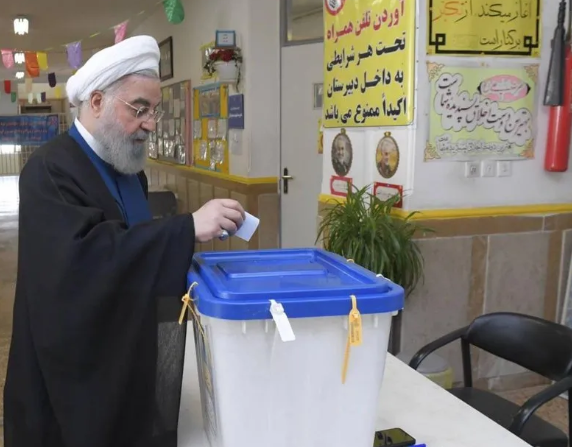 Foto - İran'da cumhurbaşkanlığı seçimi ikinci tura kaldı! Türk aday cumhurbaşkanlığına en yakın isim