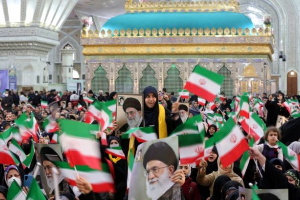 Foto - İran'da devrim kutlamaları