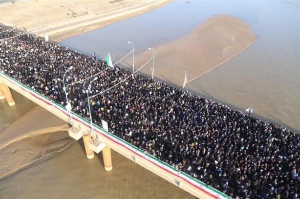 Foto - İran'da Kasım Süleymani için cenaze töreni düzenlendi
