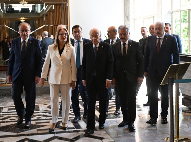 "İran’da yaşanan Türkiye’de de olabilir"