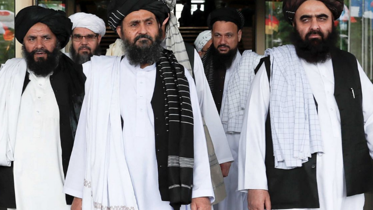 İran'daki saldırılar sonrası kimyası bozulan Trump'ın iyice şirazesi kaydı!