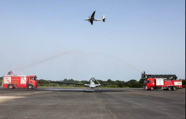 Foto - İran'dan dönen Akıncı İHA'dan bir ses getirecek hamle daha! Selçuk Bayraktar duyurdu