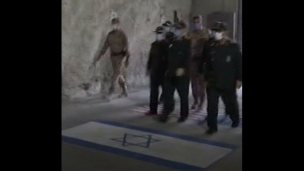 Foto - İran'dan gövde gösterisi! Bu kez yer altından paylaştılar