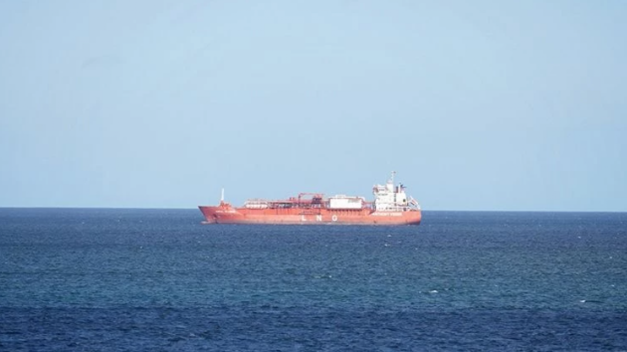 İran’dan Hürmüz Boğazı kararı: Hangi ülkelerin gemilerine geçiş izni var? Türk gemileri için kritik durum!