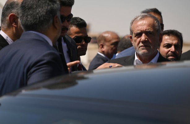 İran’dan kafa karıştıran savaş açıklaması! "Allah göstermesin, Azerbaycan…"