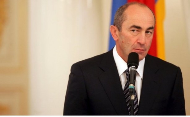 Foto - İran'dan skandal! Bölgede kameralara yakalandılar