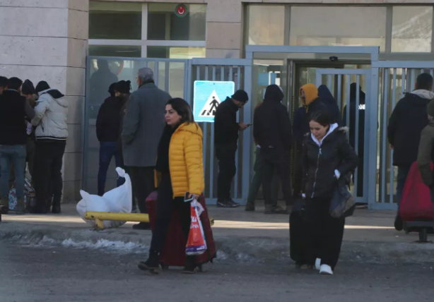 Foto - İran'dan valizini kapan Türkiye'ye koşuyor! Sebebi herkesi şaşkına çevirdi