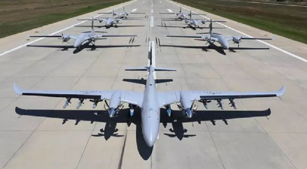 Foto - İran'ın ayıbı sonrası Selçuk Bayraktar Türkiye'ye olay gelişmeyi duyurdu