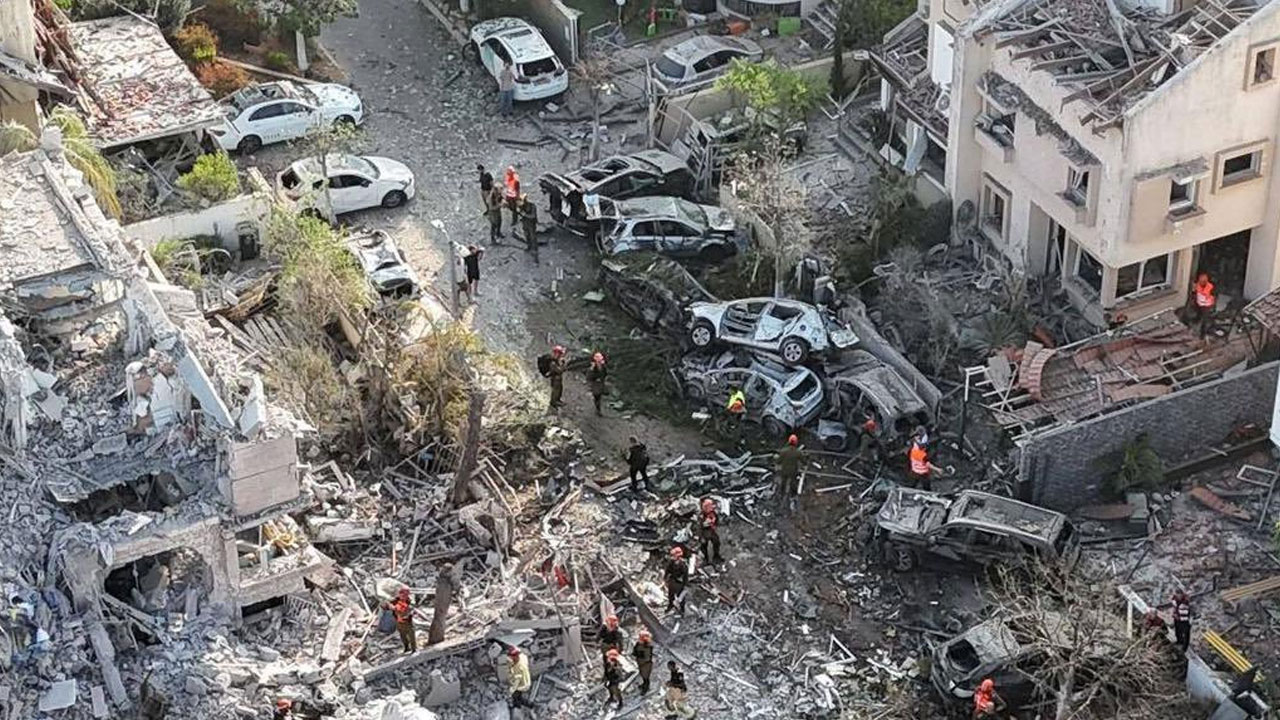 Foto - İran'ın misillemesi: Tel Aviv'deki yıkımı bir de böyle görün