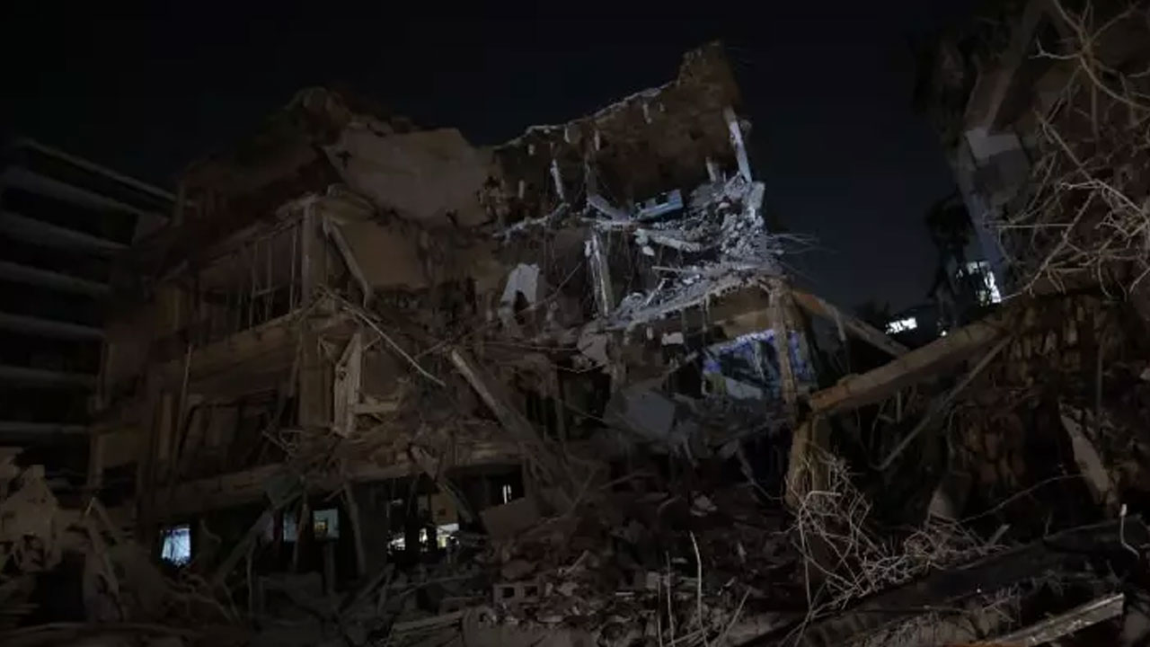 Foto - İran'ın misillemesi: Tel Aviv'deki yıkımı bir de böyle görün