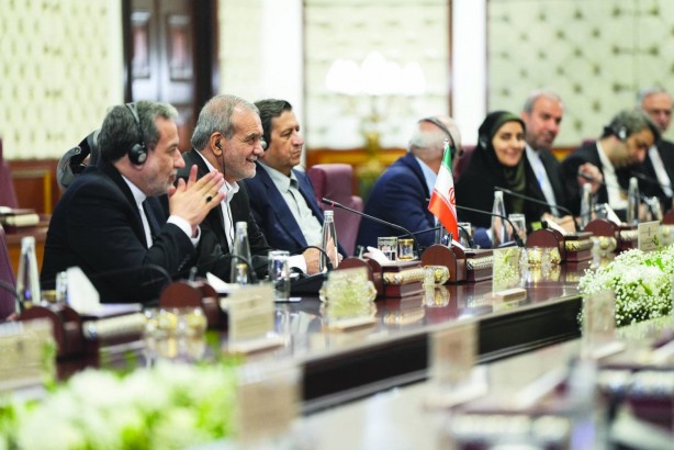 Foto - İran'ın Türk asıllı lideri Pezeşkiyan'dan Türkiye'ye büyük ayıp! Tüm uyarılara rağmen yaptı