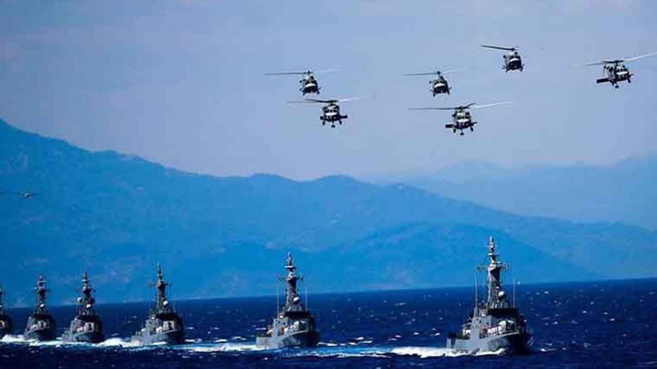 Foto - İranlı bakan Türkiye'deydi! İran iki ülkeyle harekete geçti: Savaş gemileri ilerliyor, uçaklar yola çıktı