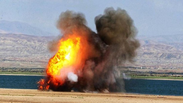 İranlı isimden savaş ilanı: Bin füze ile...