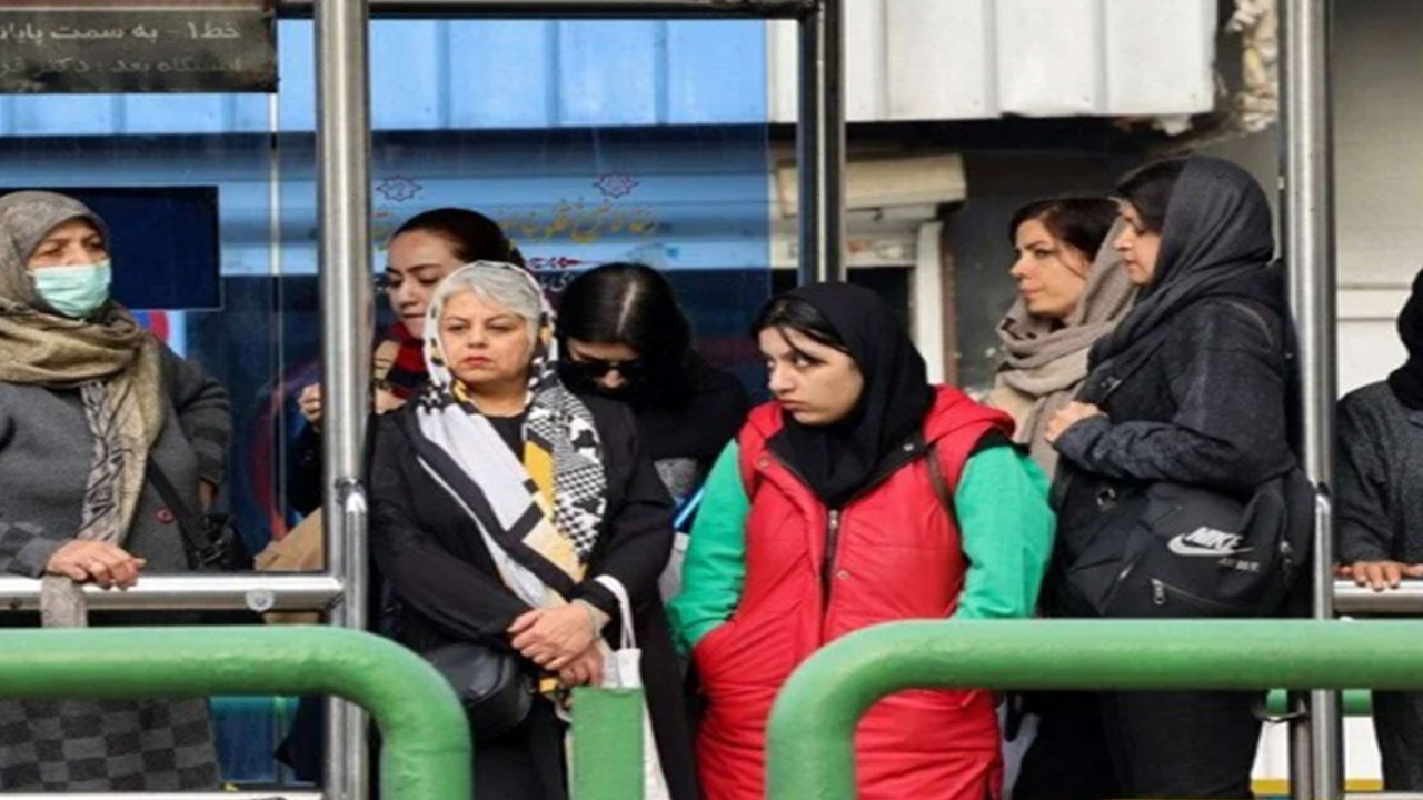 Foto - İranlılar Türkiye'nin bir şehrini resmen kuşattı