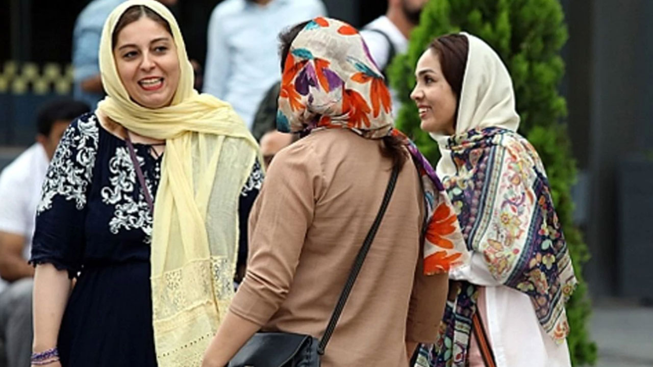 Foto - İranlılar Türkiye'nin bir şehrini resmen kuşattı