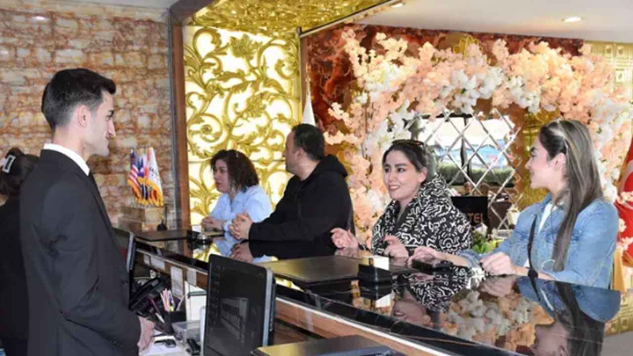 Foto - İranlılar Türkiye'nin bir şehrini resmen kuşattı