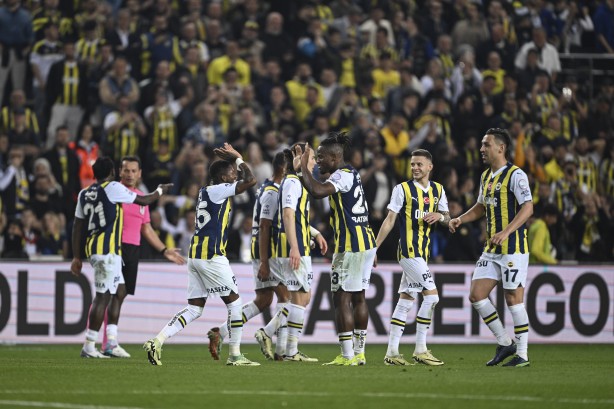 Foto - İrfan Can Kahveci için Fenerbahçe’ye komik teklif! Yönetim hiç düşünmedi bile… Yok artık!