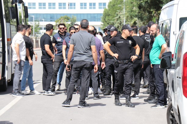 Foto - İş adamına hastane bahçesinde kurşun sıkan saldırgan yakalandı