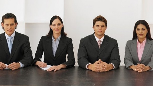 Foto - İş görüşmesinde saçınızla oynamayın!