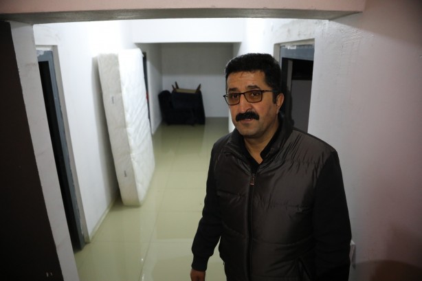 İş yerlerini su bastı