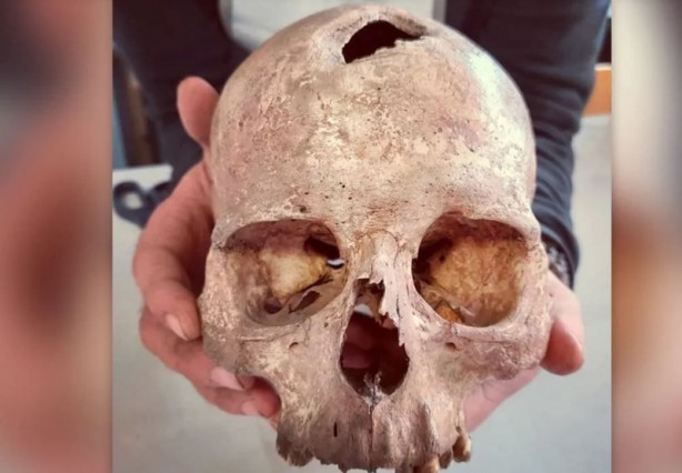 Foto - İşçiler 4000 yıllık mağaraya önce kendileri girdi... Aşağıda karşılaştıkları manzara sonrası şok oldular! Tam 7 bin tane çıkarıldı