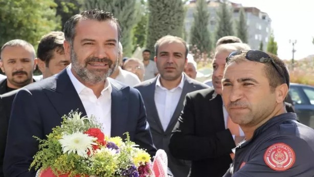 Foto - İşçiler duyunca coştu! O belediyeden rekor zam!