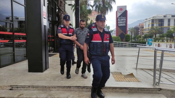 Foto - 'İşçiliğin kötü' sözünü gururuna yediremeyip arkadaşını öldürdü!