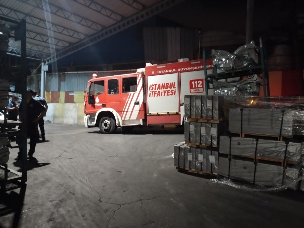 İşçinin makineye sıkışan eli koptu