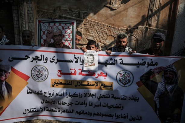 Foto - İşgalci İsrail hapishanelerinde açlık grevi yapan Filistinlilere destek!