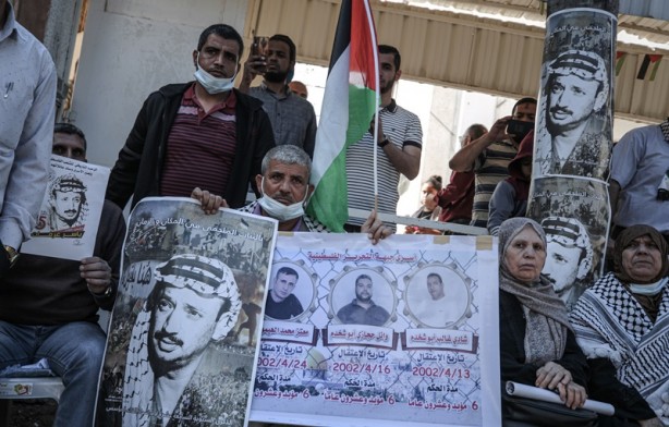 Foto - İşgalci İsrail hapishanelerinde açlık grevi yapan Filistinlilere destek!