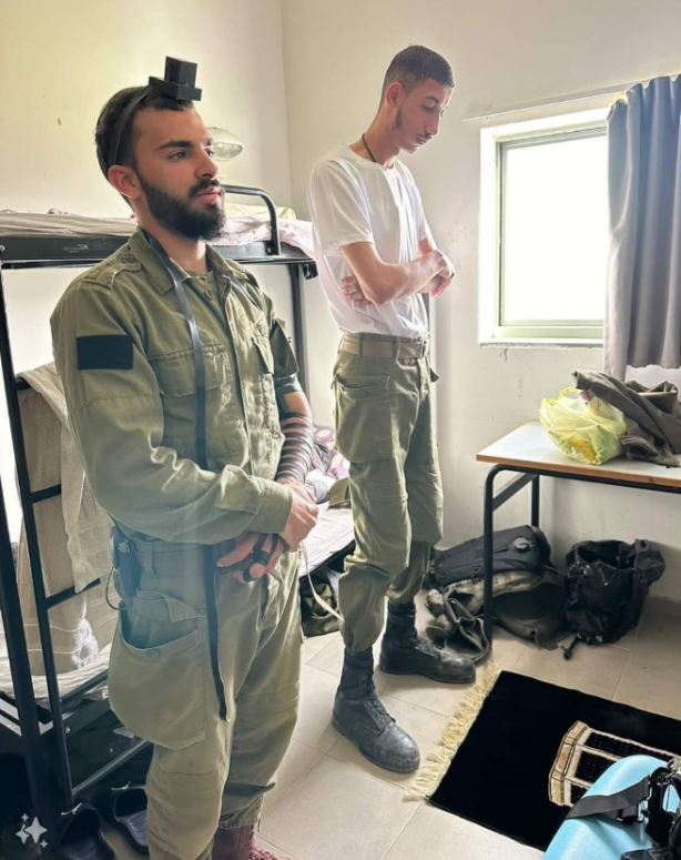 Foto - İşgalci İsrail ordusu Müslüman olduklarını iddia etti! Bu fotoğrafa çok iyi bakın