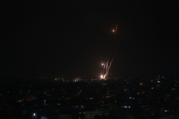 Foto - İşgalci İsrail'de sirenler çaldı! Gazze'den roket atıldı