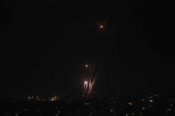 Foto - İşgalci İsrail'de sirenler çaldı! Gazze'den roket atıldı