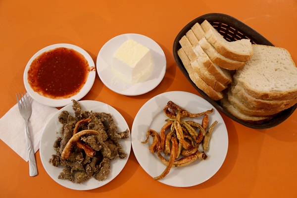 Foto - İşin uzmanı sırrı açıkladı! İşte, evde meşhur "Edirne tava ciğeri" tarifi